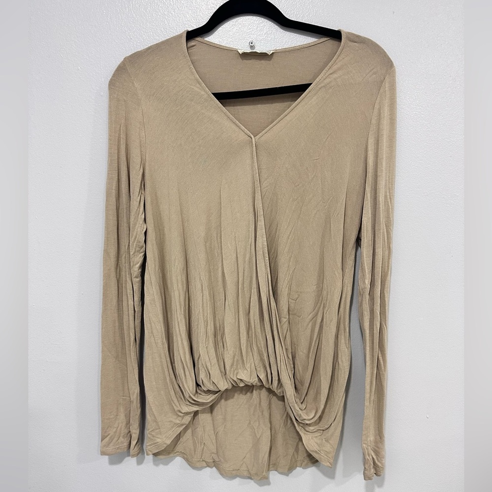 Long sleeve tees Nude
